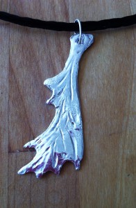 Panache d'orignal très mince sur crin de cheval